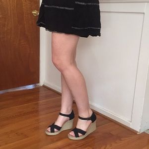 Toms Black Strappy Canvas Wedge Heels Size 10